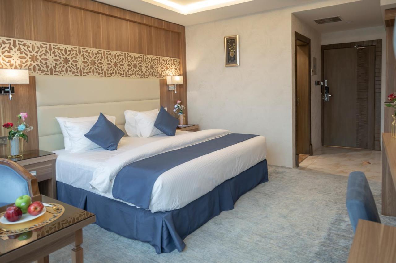 Brand Al Qassim Hotel ブライダ エクステリア 写真